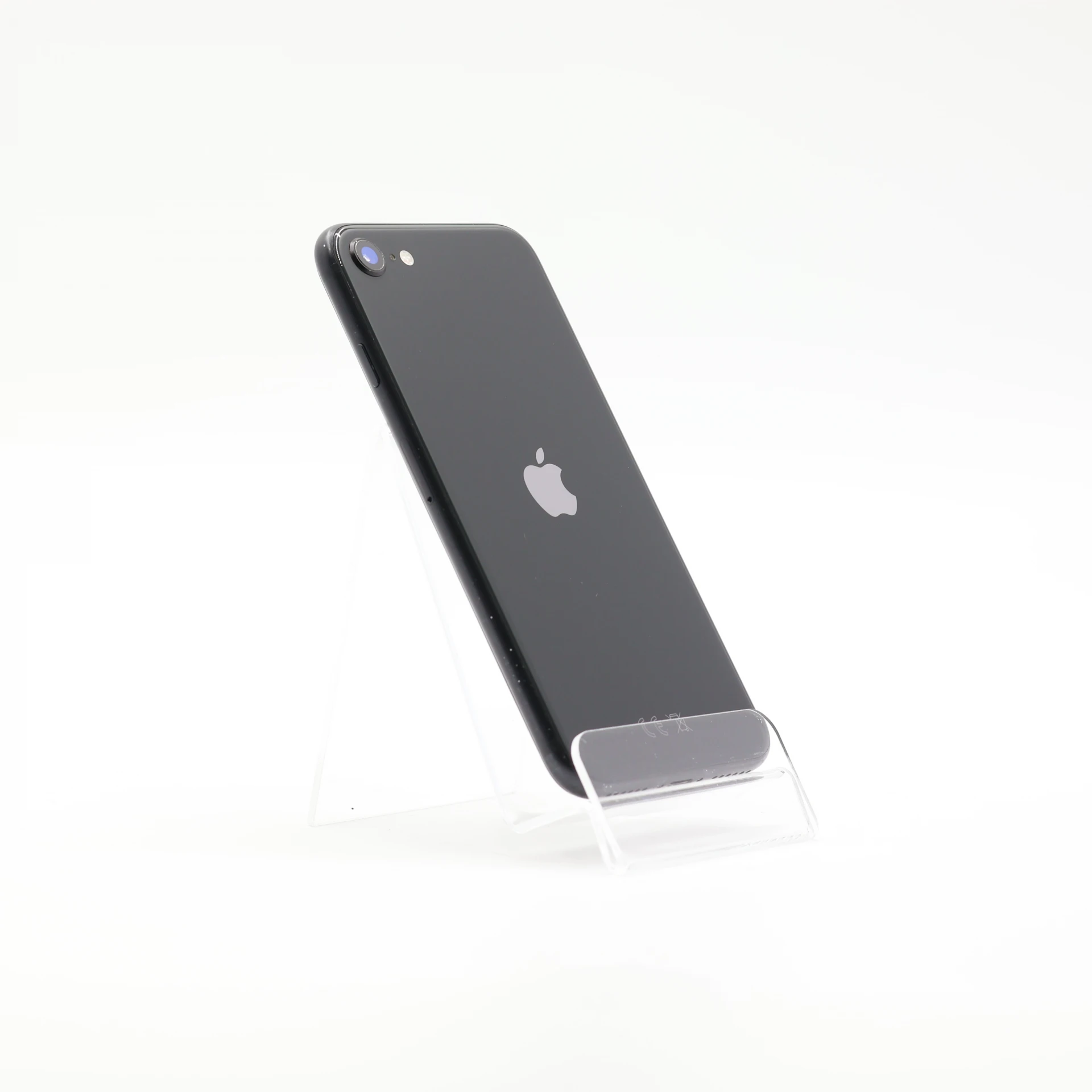 1 év garanciával! Felújított iPhone SE (2020) 128 GB Black