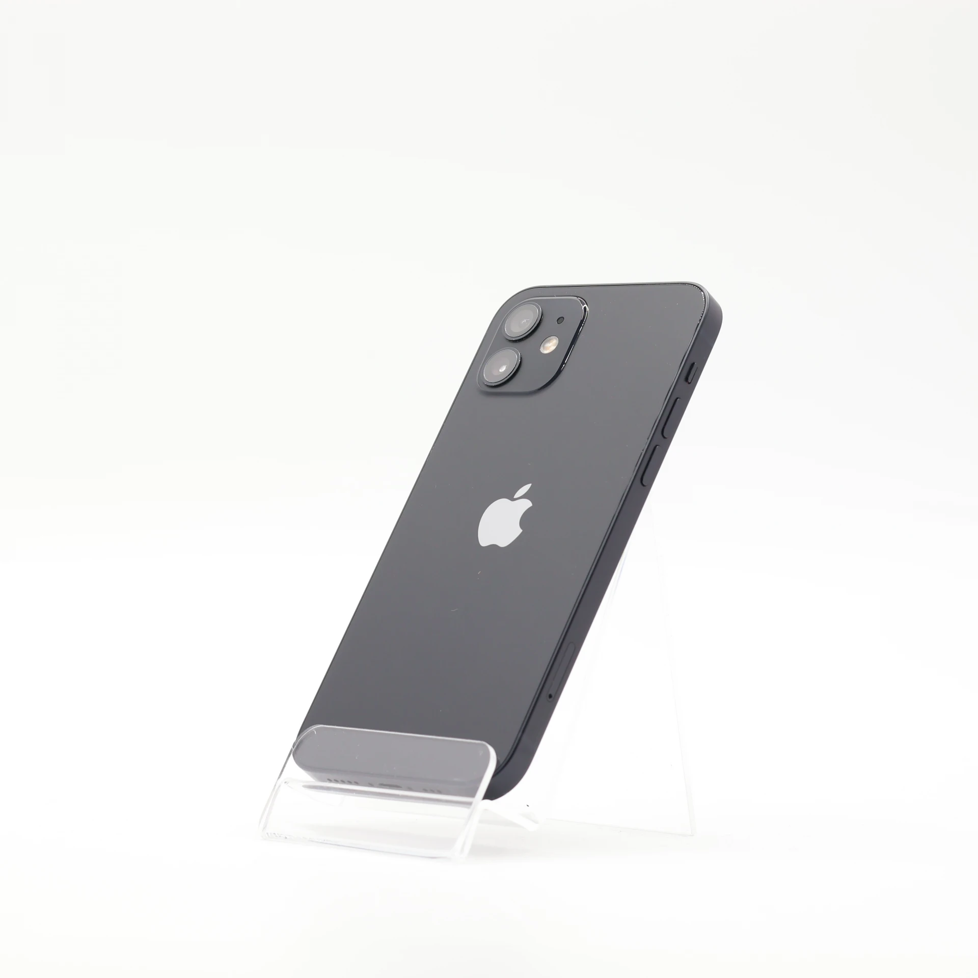 + Ajándékkal és 1 év garanciával! Felújított iPhone 12 64 GB Black