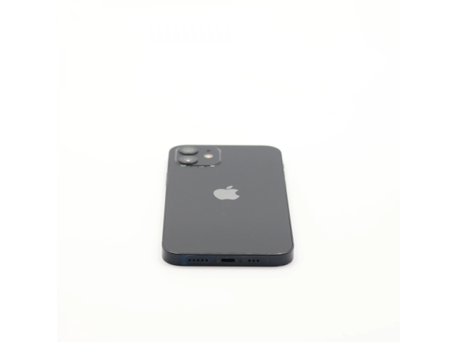+ Ajándékkal és 1 év garanciával! Felújított iPhone 12 64 GB Black