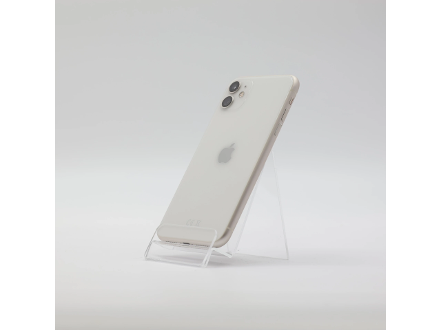 + Ajándékkal és 1 év garanciával! Felújított iPhone 11 64 GB White