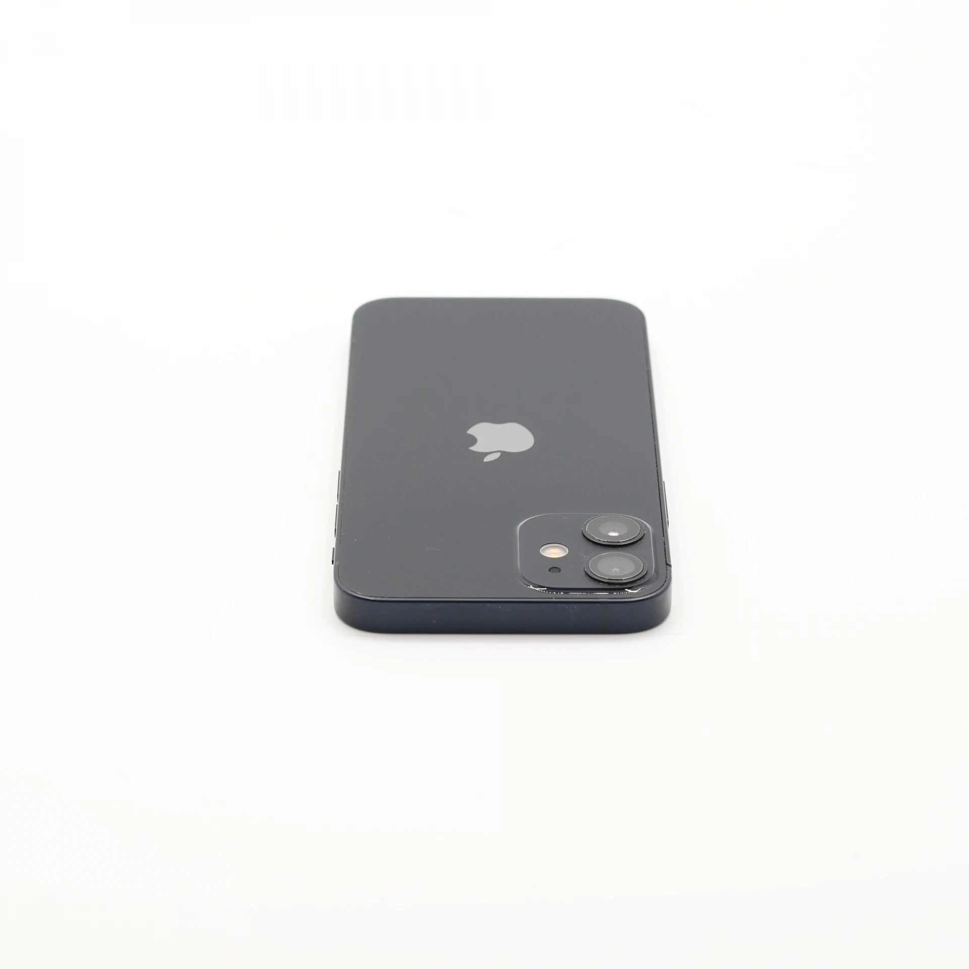 + Ajándékkal és 1 év garanciával! Felújított iPhone 12 Mini 128 GB Black