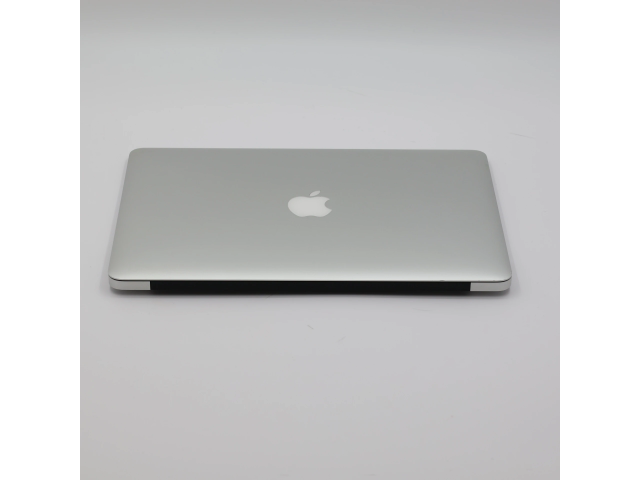 1 év garanciával! Felújított Apple Macbook AIR i5 2015 128 GB Silver