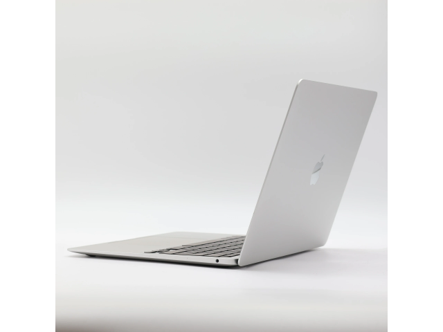 Felújított Apple Macbook AIR M1 2020 256 GB Space Gray