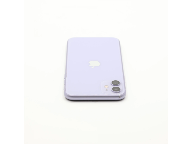 + Ajándékkal és 1 év garanciával! Felújított iPhone 11 128 GB Purple