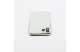 + Ajándékkal és 1 év garanciával! Felújított iPhone 11 Pro 256 GB Silver
