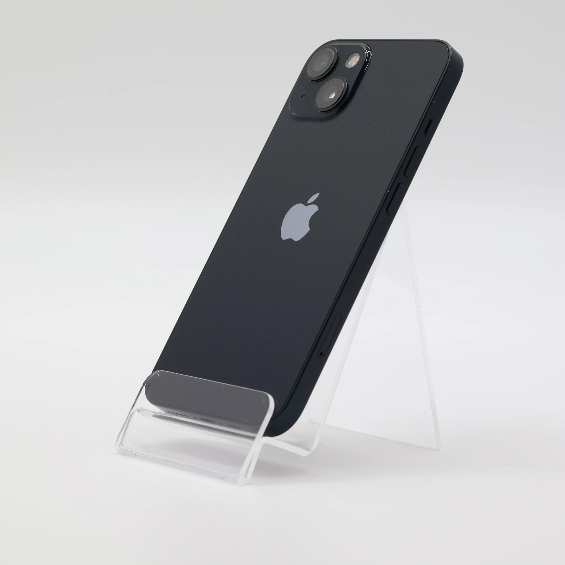 + Ajándékkal és 1 év garanciával! Felújított iPhone 13 128 GB Midnight