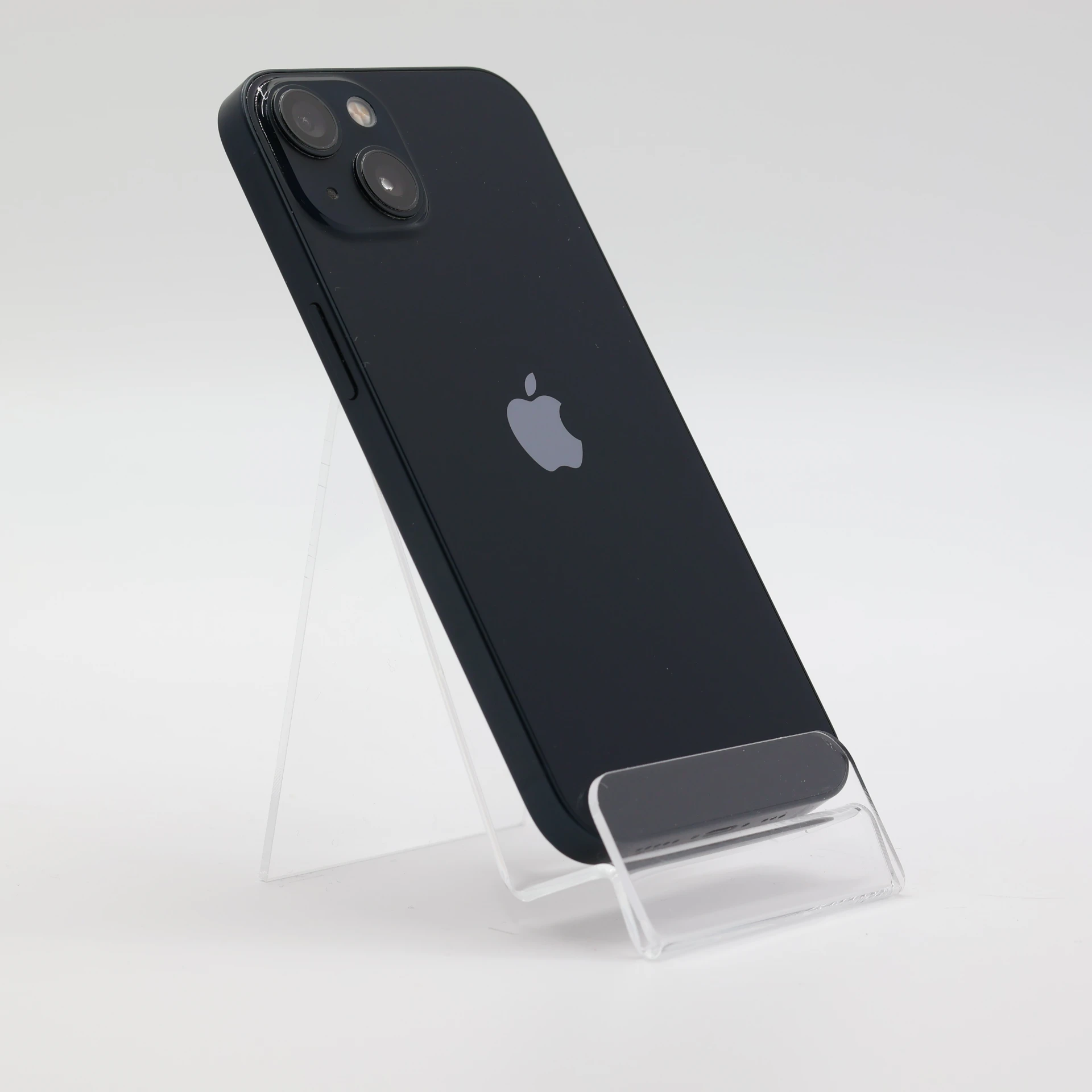 + Ajándékkal és 1 év garanciával! Felújított iPhone 13 128 GB Midnight