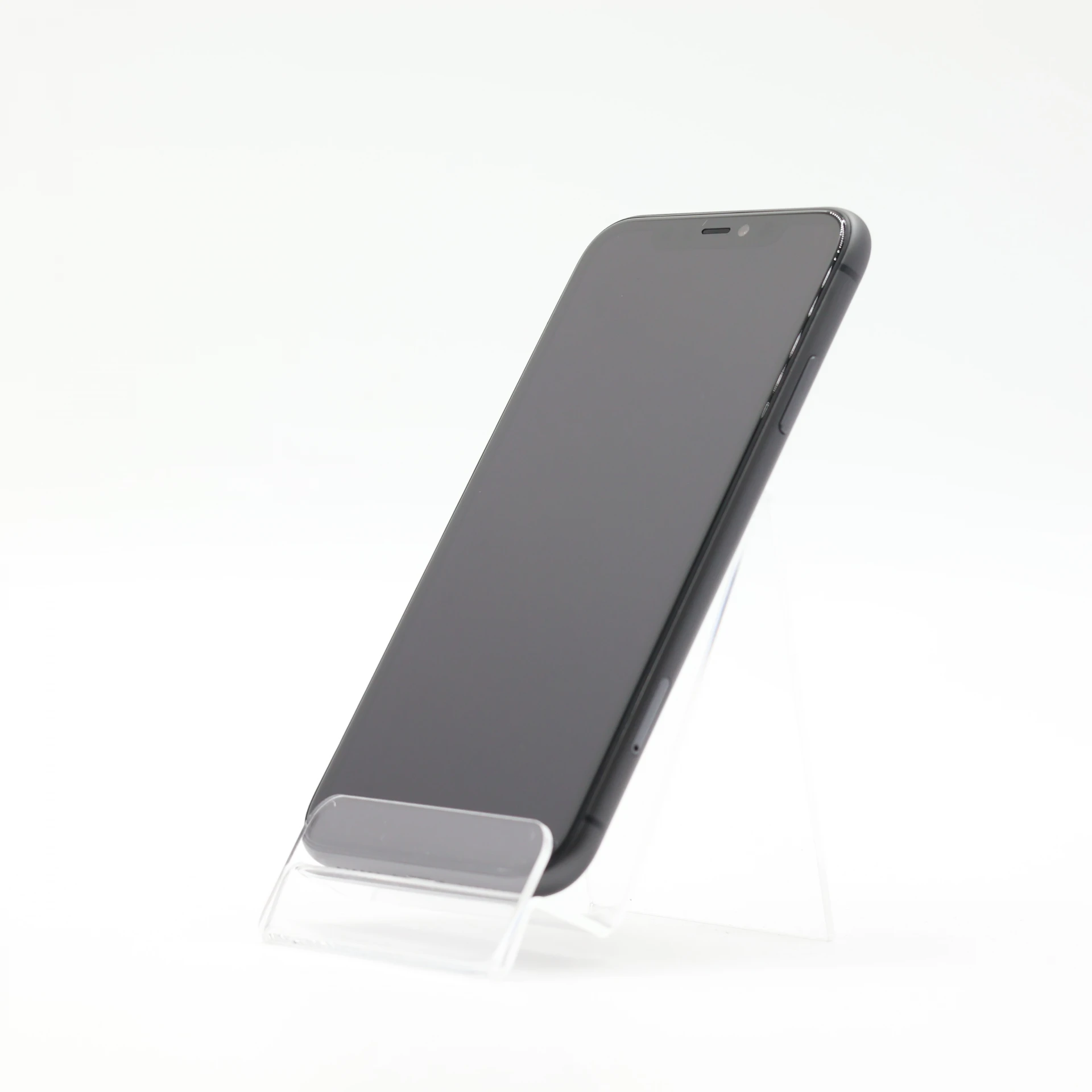 + Ajándékkal és 1 év garanciával! Felújított iPhone 11 128 GB Black