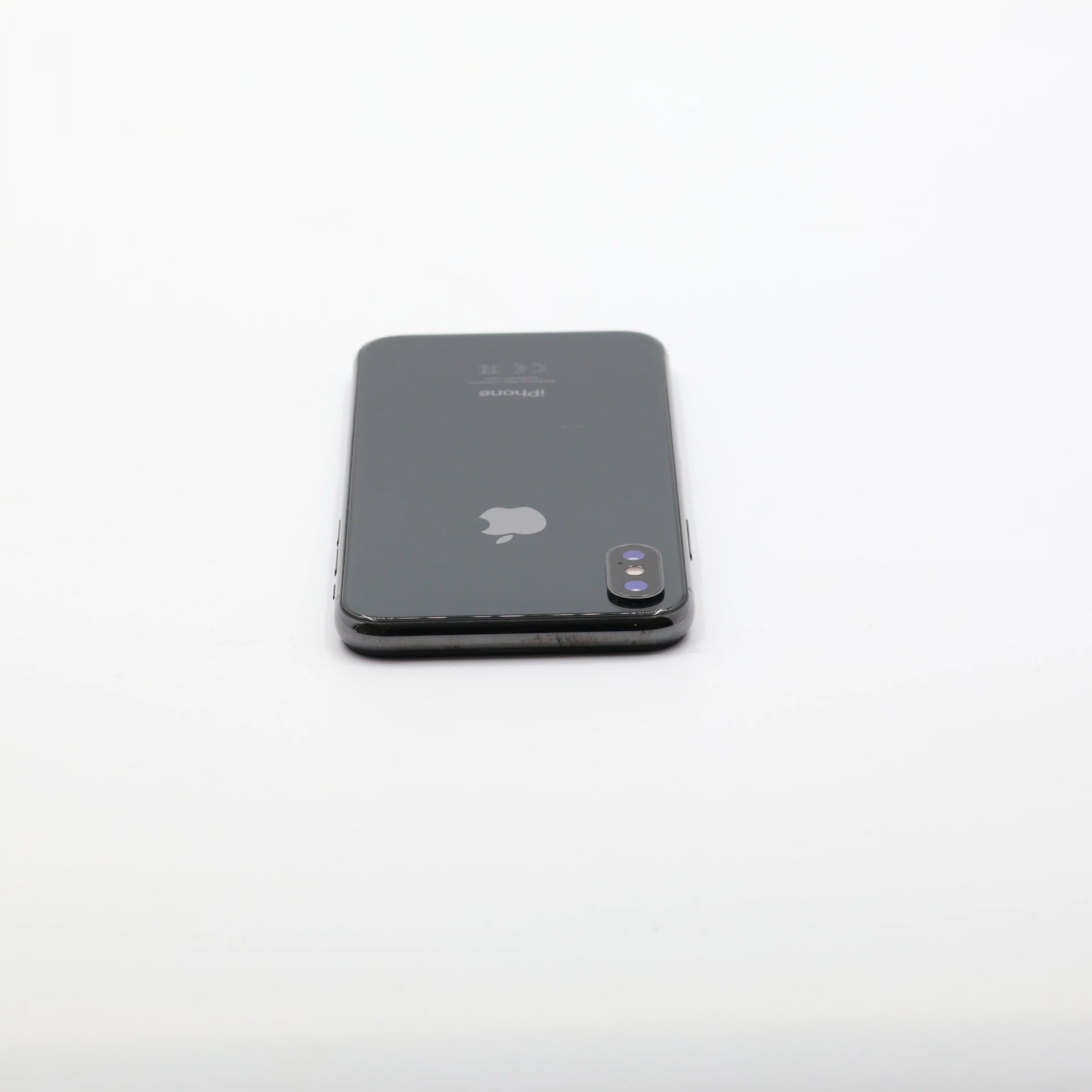 + Ajándékkal és 1 év garanciával! Felújított iPhone X 64 GB Space Gray