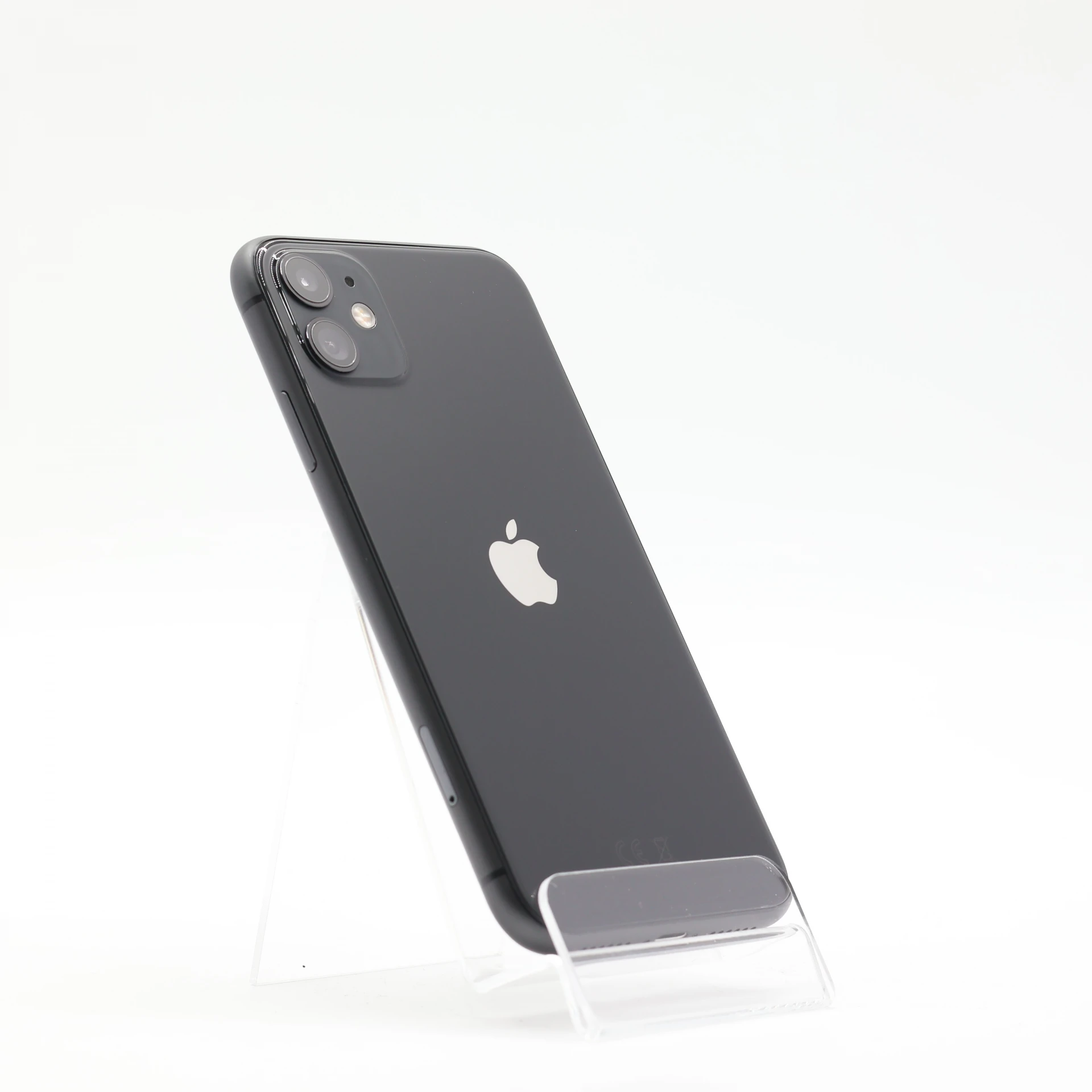 + Ajándékkal és 1 év garanciával! Felújított iPhone 11 64 GB Black