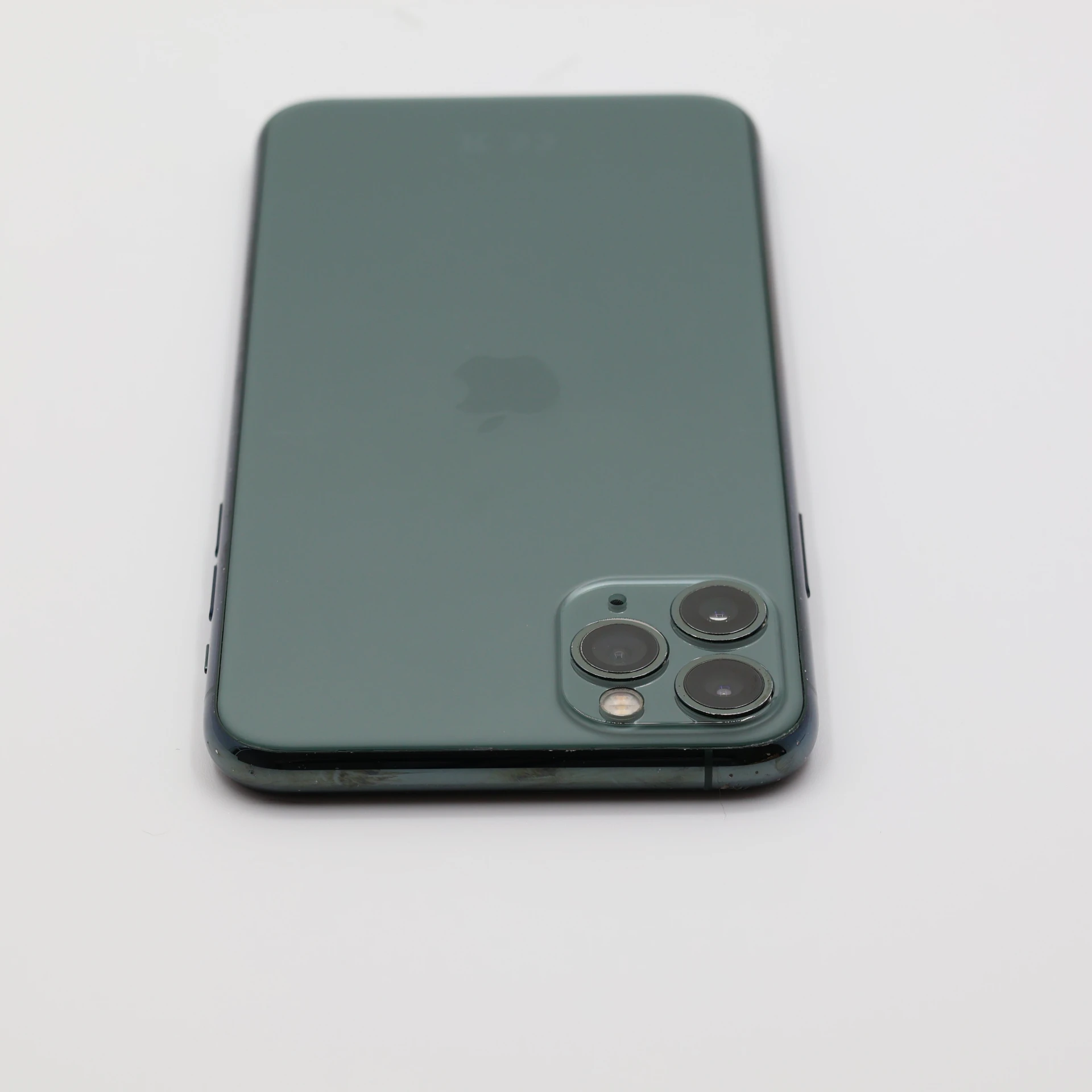 + Ajándékkal és 1 év garanciával! Felújított iPhone 11 Pro Max 64 GB Midnight Green
