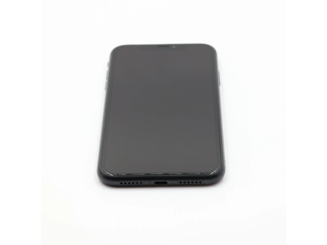 + Ajándékkal és 1 év garanciával! Felújított iPhone XR 64 GB Black