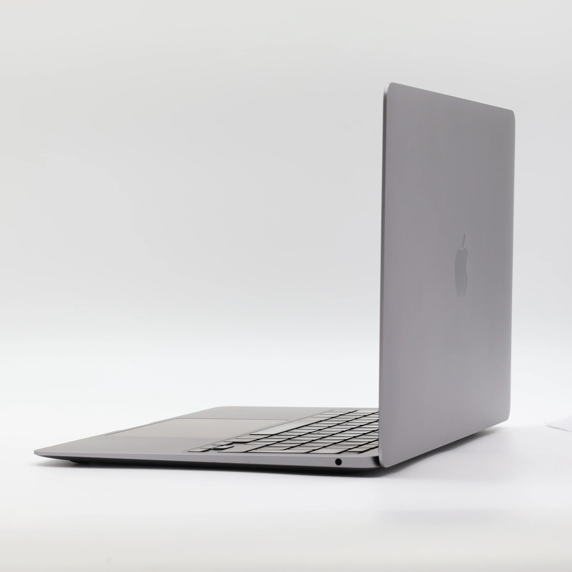 1 év garanciával! Felújított Apple Macbook AIR M1 2020 512 GB Space Gray