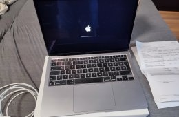 MacBook Air (M1,2020) 256GB, 8GB RAM Space grey , Garanciával 