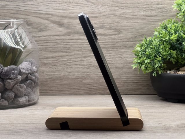 Hibátlan iPhone 15 Pro Max Black Titanium 256GB 2 ÉV Garanciával Számlával 91% Akku