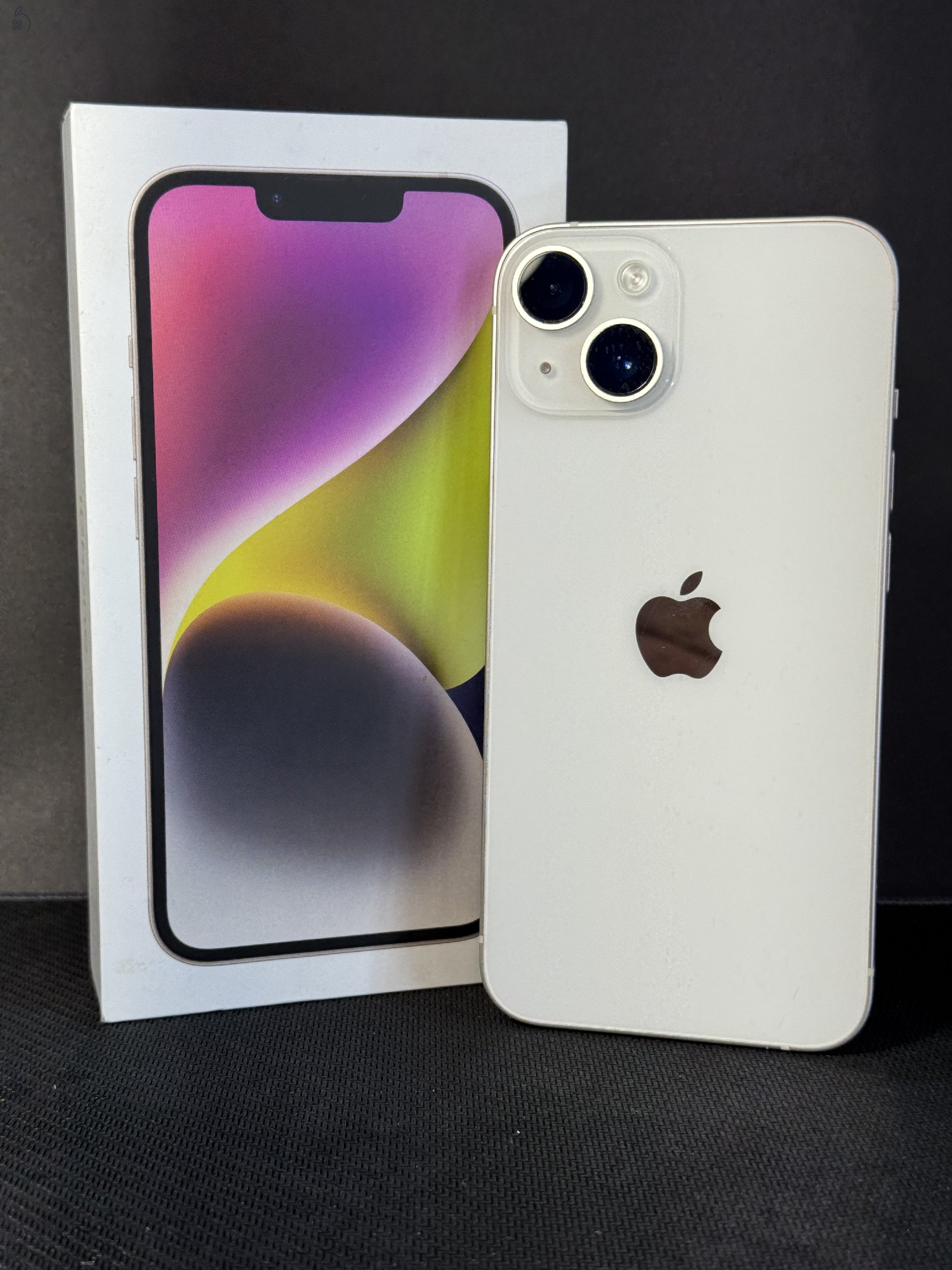 iPhone 14 Starlight