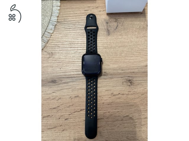 Apple watch series 8 45mm
