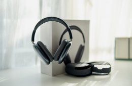 AirPods Max (Midnight, C-Type)