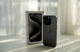 iPhone 15 Pro 128 GB (Black Titanium)
