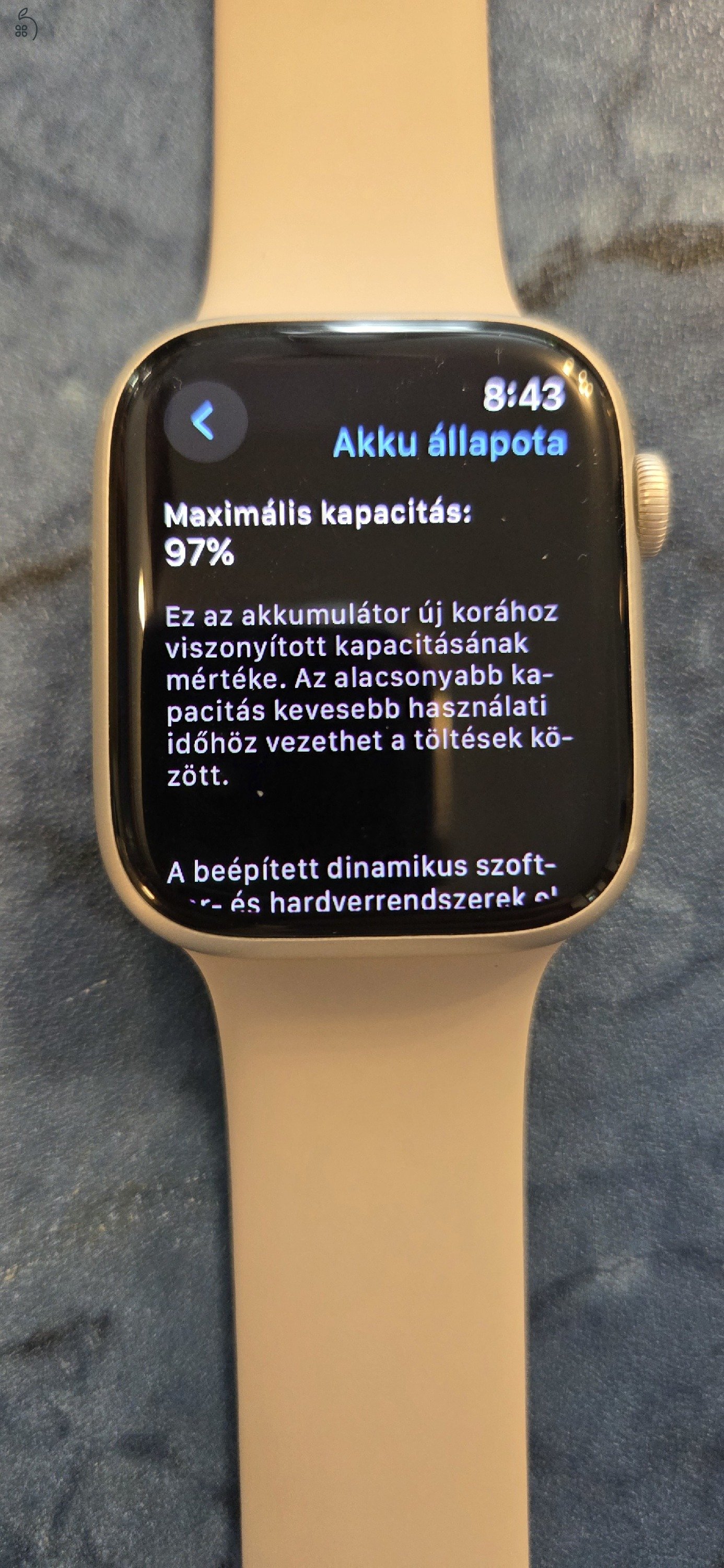 APPLE Watch Series 9 GPS + Cellular 45mm 97% akku