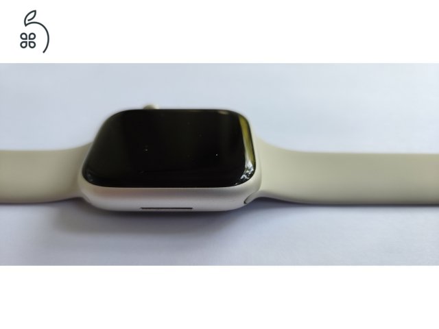 APPLE Watch Series 9 GPS + Cellular 45mm 97% akku