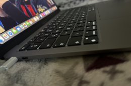 Apple MacBook Air 2020 13