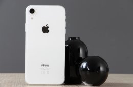 Apple iPhone Xr 64GB White A US-6499