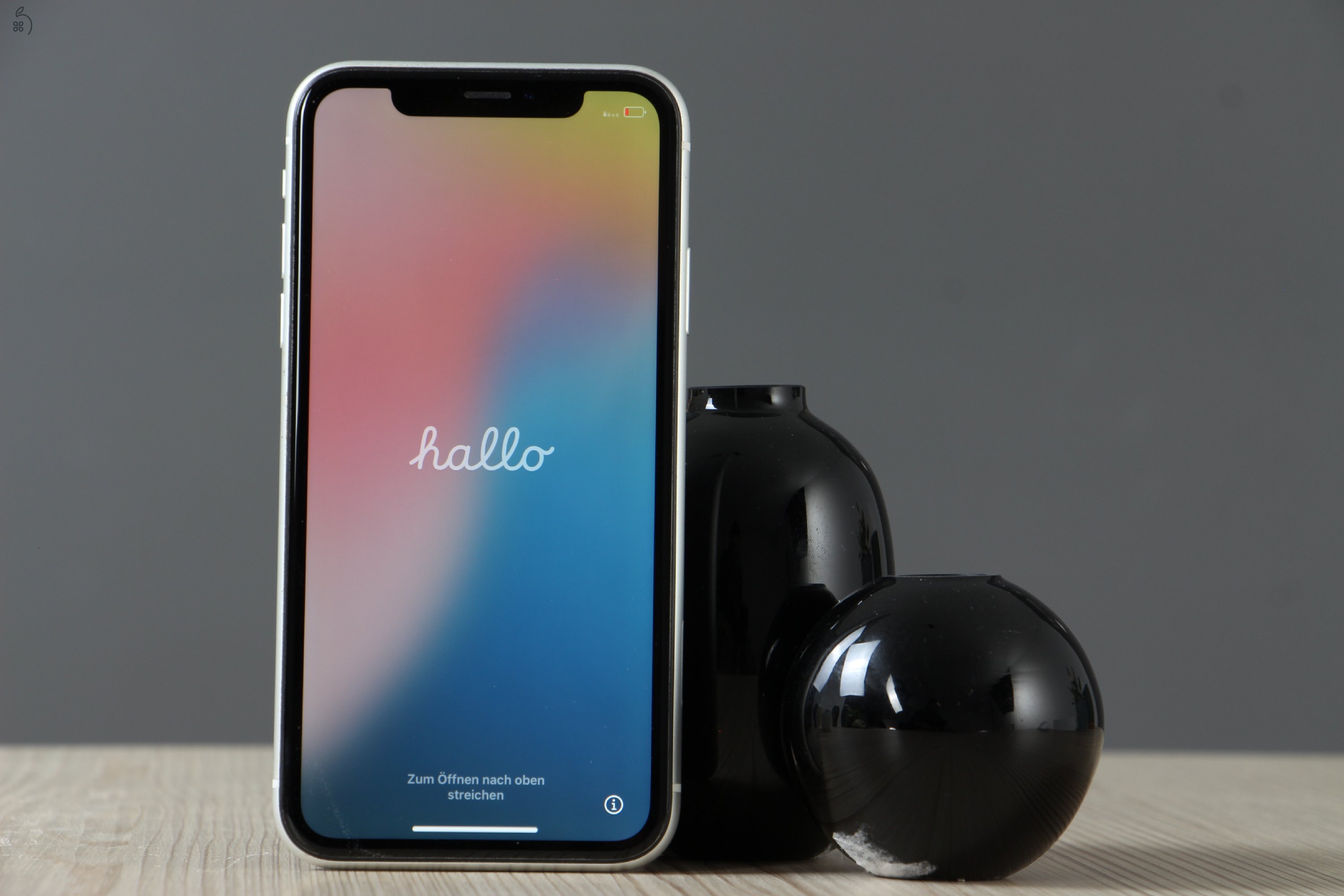 Apple iPhone Xr 64GB White A US-6499