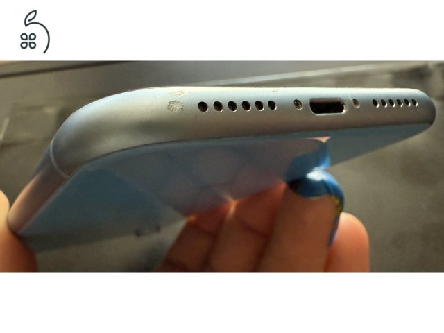 Apple iPhone XR 64GB nagyon szép kártyafüggetlen első tulajtól