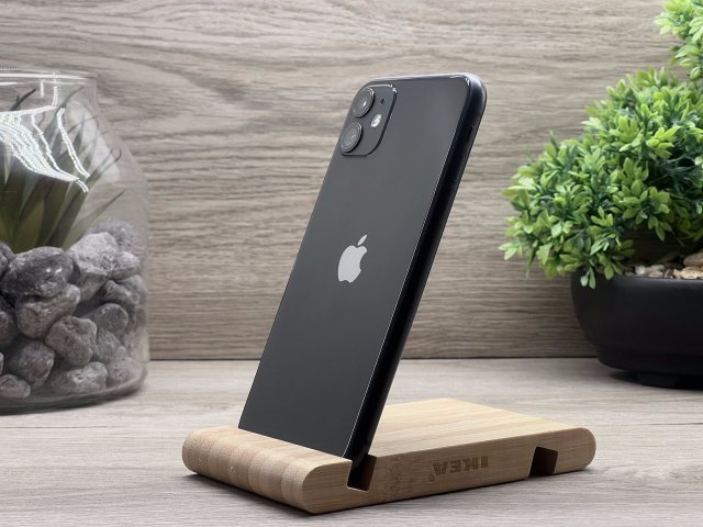 iPhone 11 Black 64GB 2 ÉV Garanciával Számlával Aksi 91%