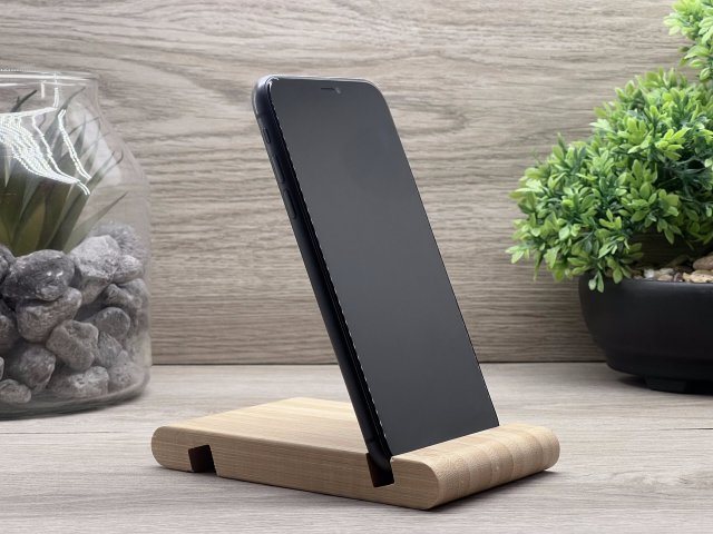 iPhone 11 Black 64GB 2 ÉV Garanciával Számlával Aksi 91%