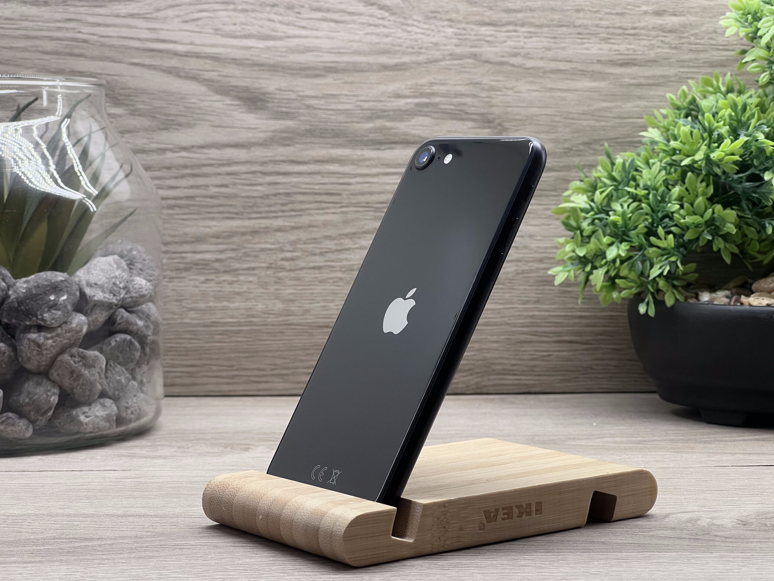 iPhone SE2020 Black 64GB 2 ÉV Garanciával Számlával
