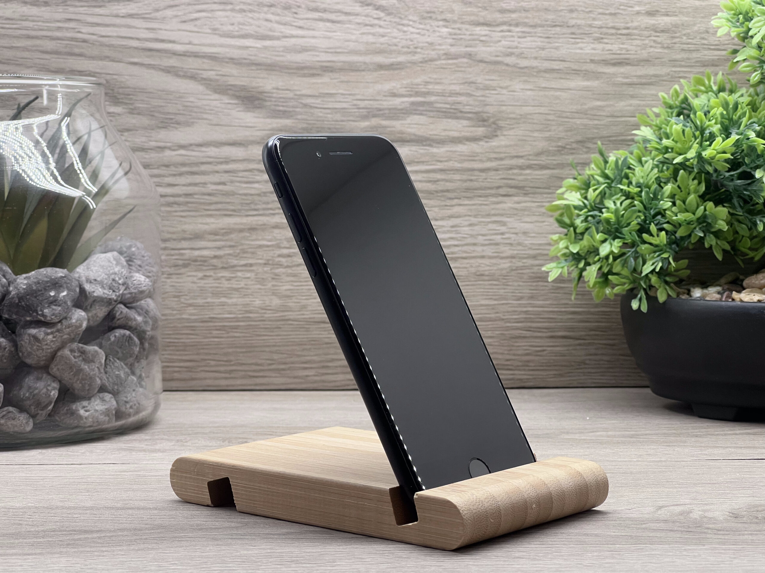 iPhone SE2020 Black 64GB 2 ÉV Garanciával Számlával