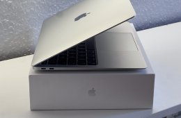 MacBook Air 2020 13 M1 256GB 2 ÉV Garanciával Számlával