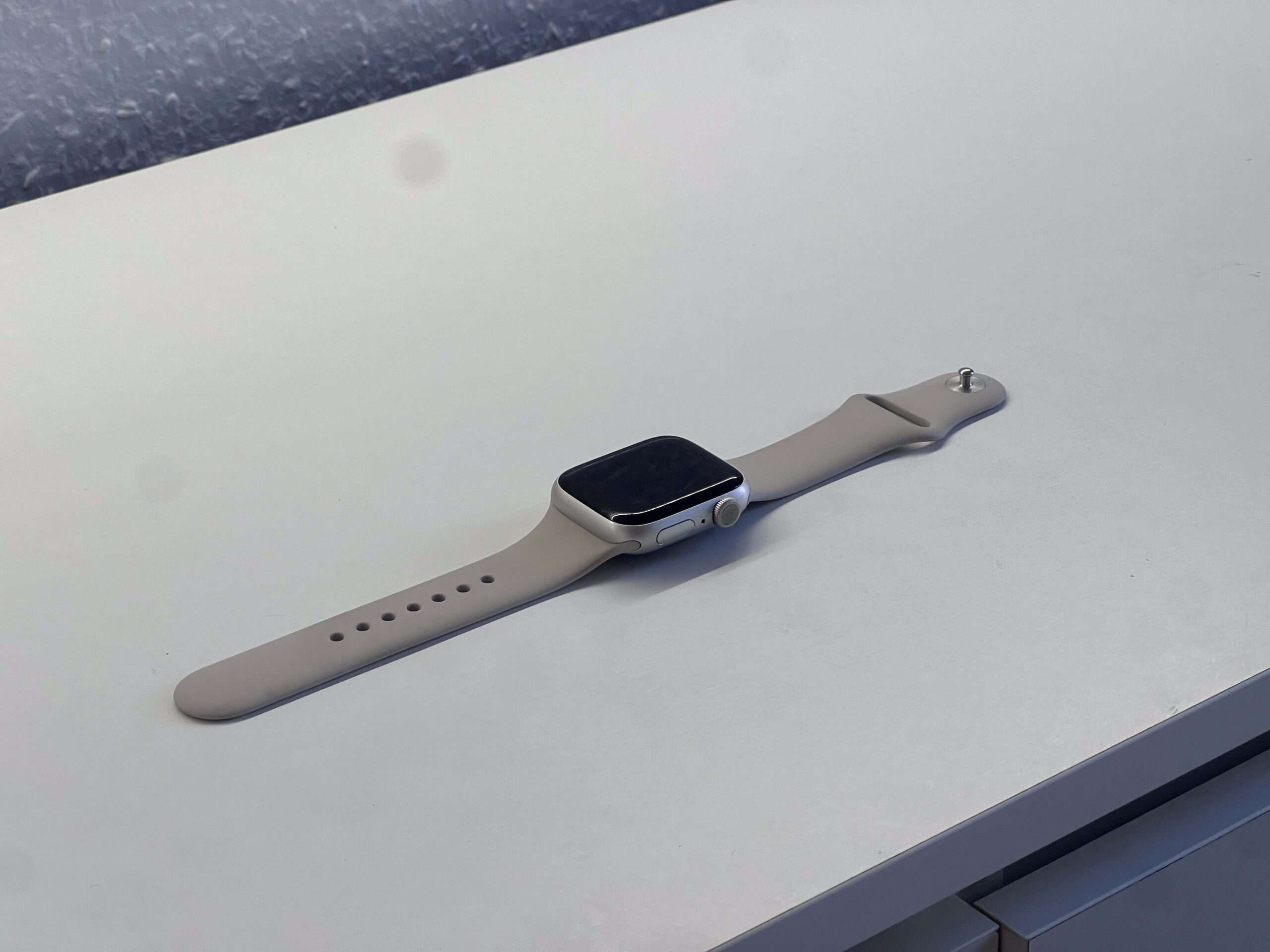 Apple Watch S8 Silver 41MM 2 ÉV Garanciával Számlával Aksi 94%
