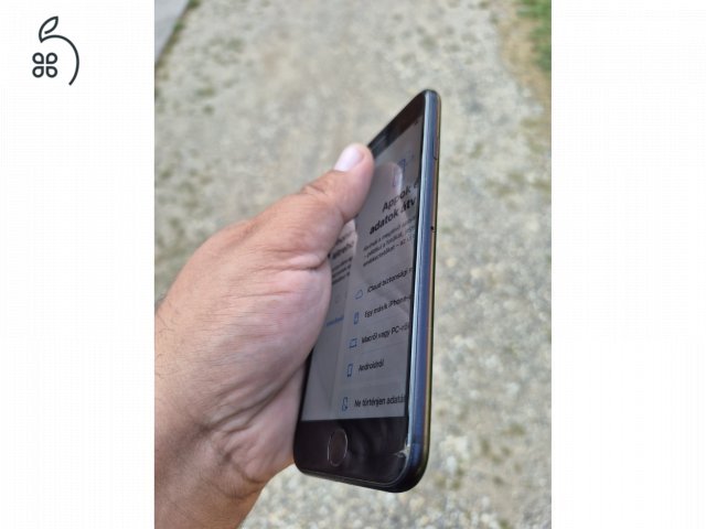 iPhone SE 2.gen. 64GB