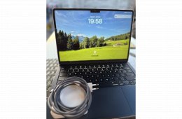 MacBook Air M3 2024