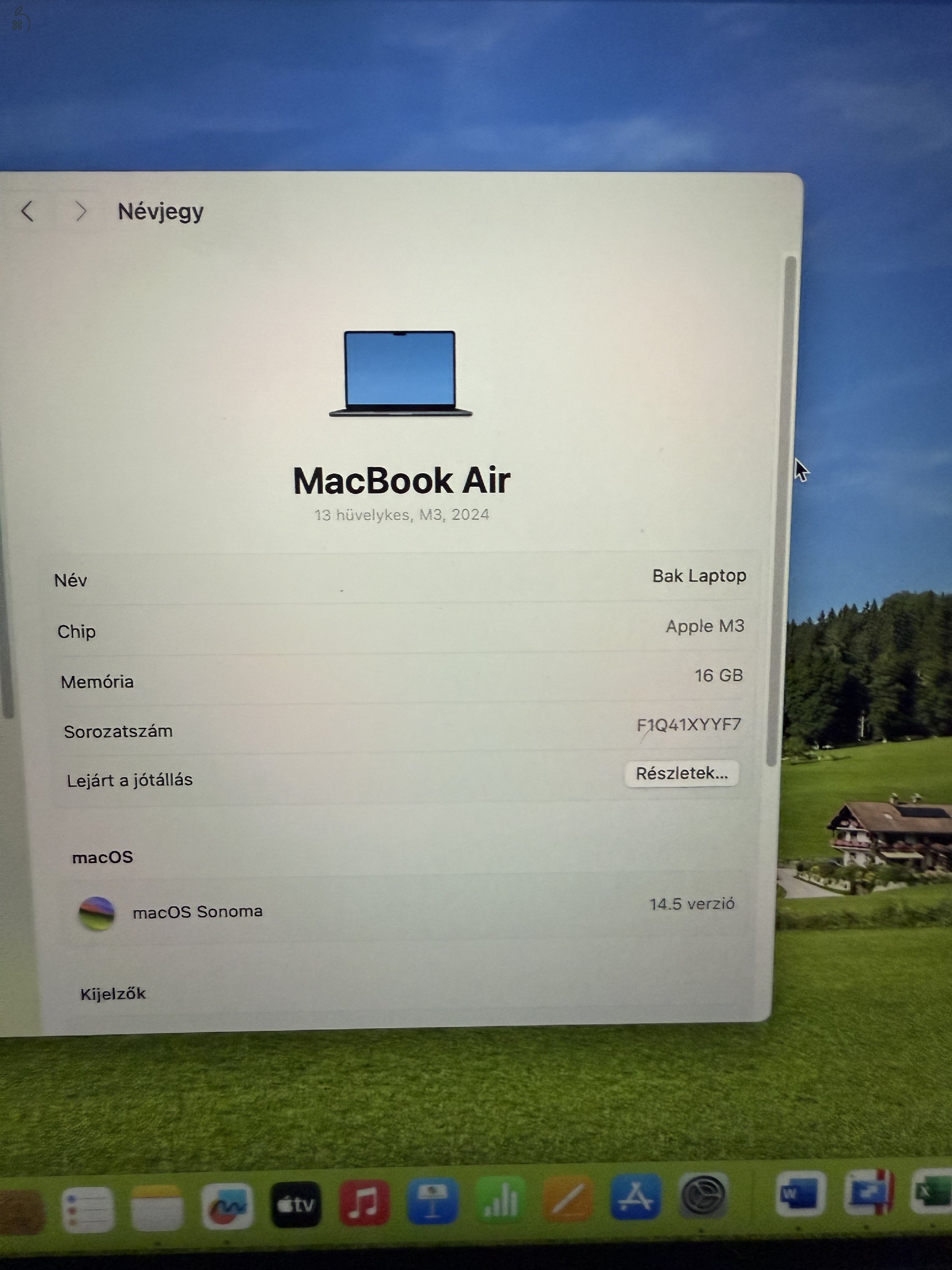 MacBook Air M3 2024