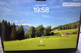 MacBook Air M3 2024