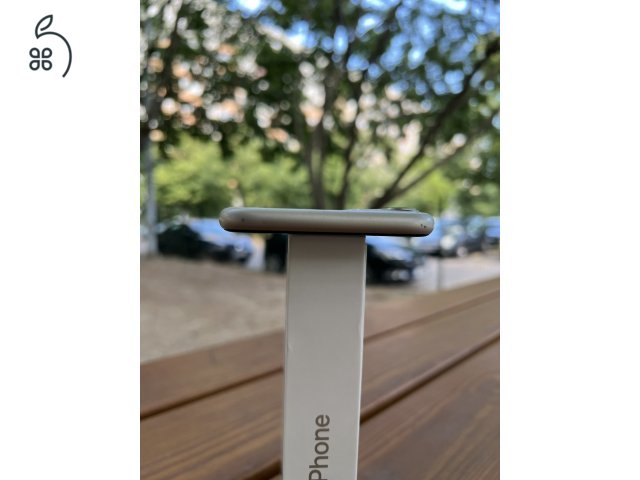 Fehér iPhone 11 Budapesten!