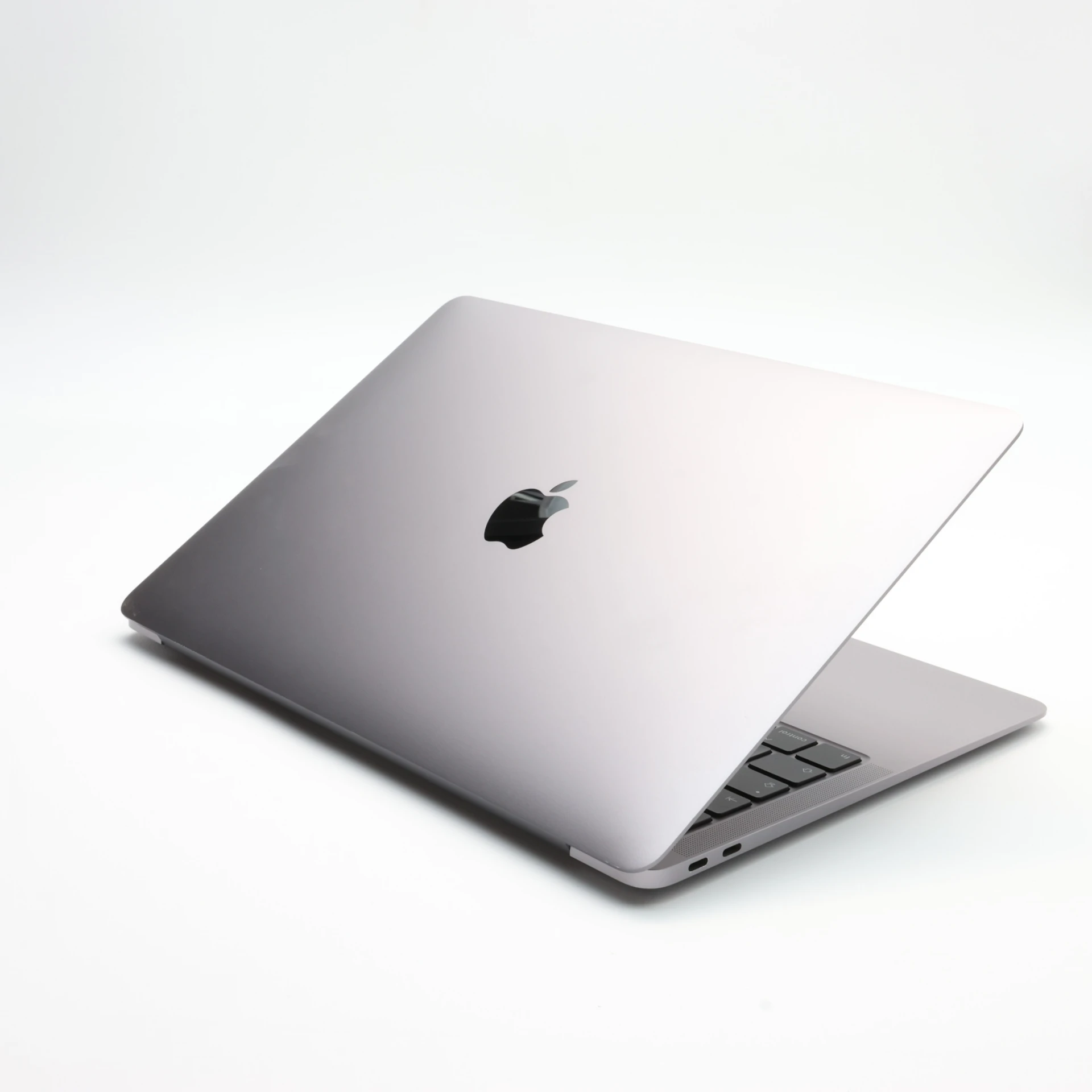 !! 1 ÉV GARANCIA !! Apple Macbook AIR 2020 256 GB SSD Space Gray 13″ i5 8GB RAM