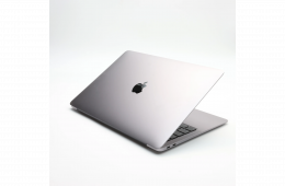 !! 1 ÉV GARANCIA !! Apple Macbook AIR 2020 256 GB SSD Space Gray 13″ i5 8GB RAM