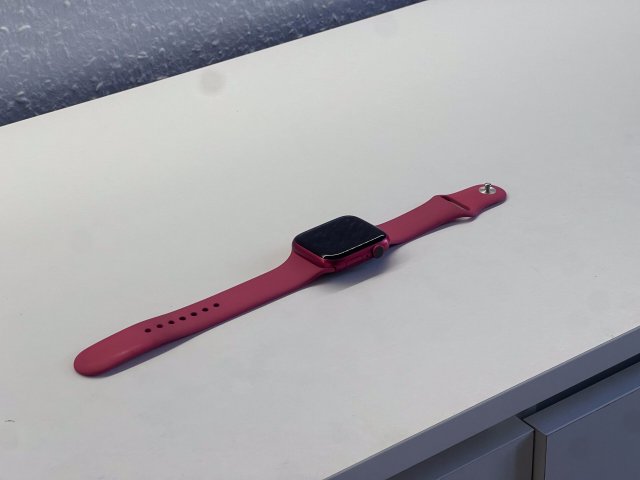 Apple Watch S8 Red 45MM 2 ÉV Garanciával Számlával
