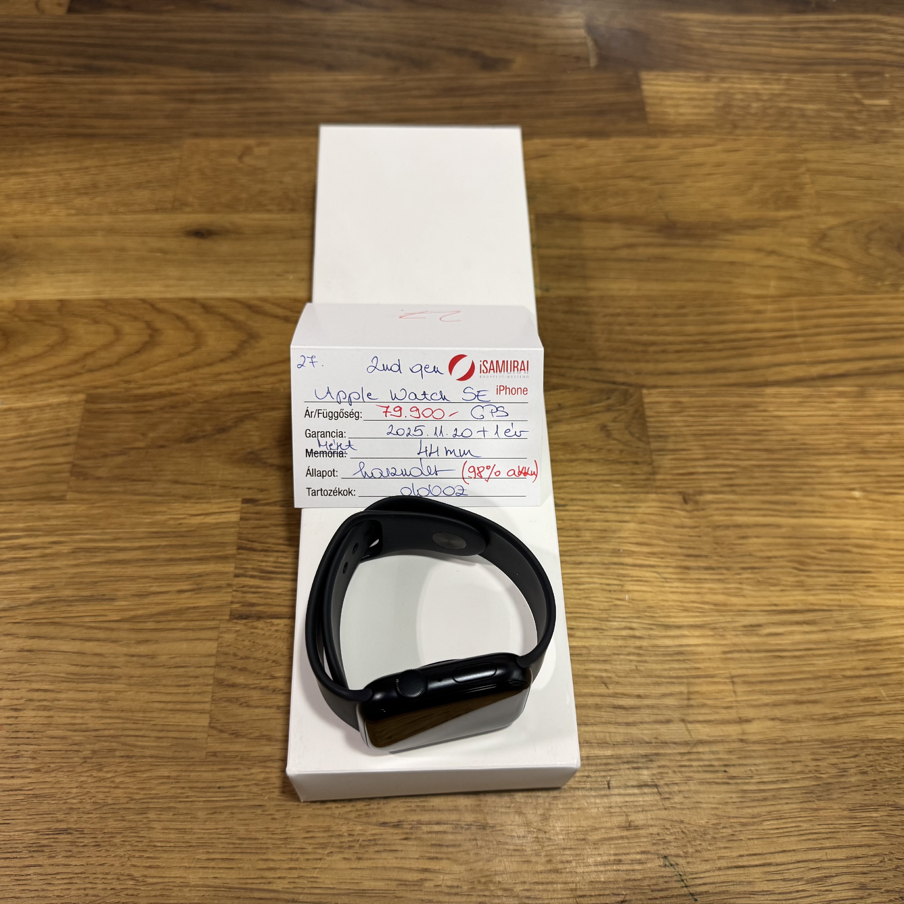 27. Apple Watch SE  2nd gen - 44 mm - GPS - Fekete - APPLE GAR - 98% akku