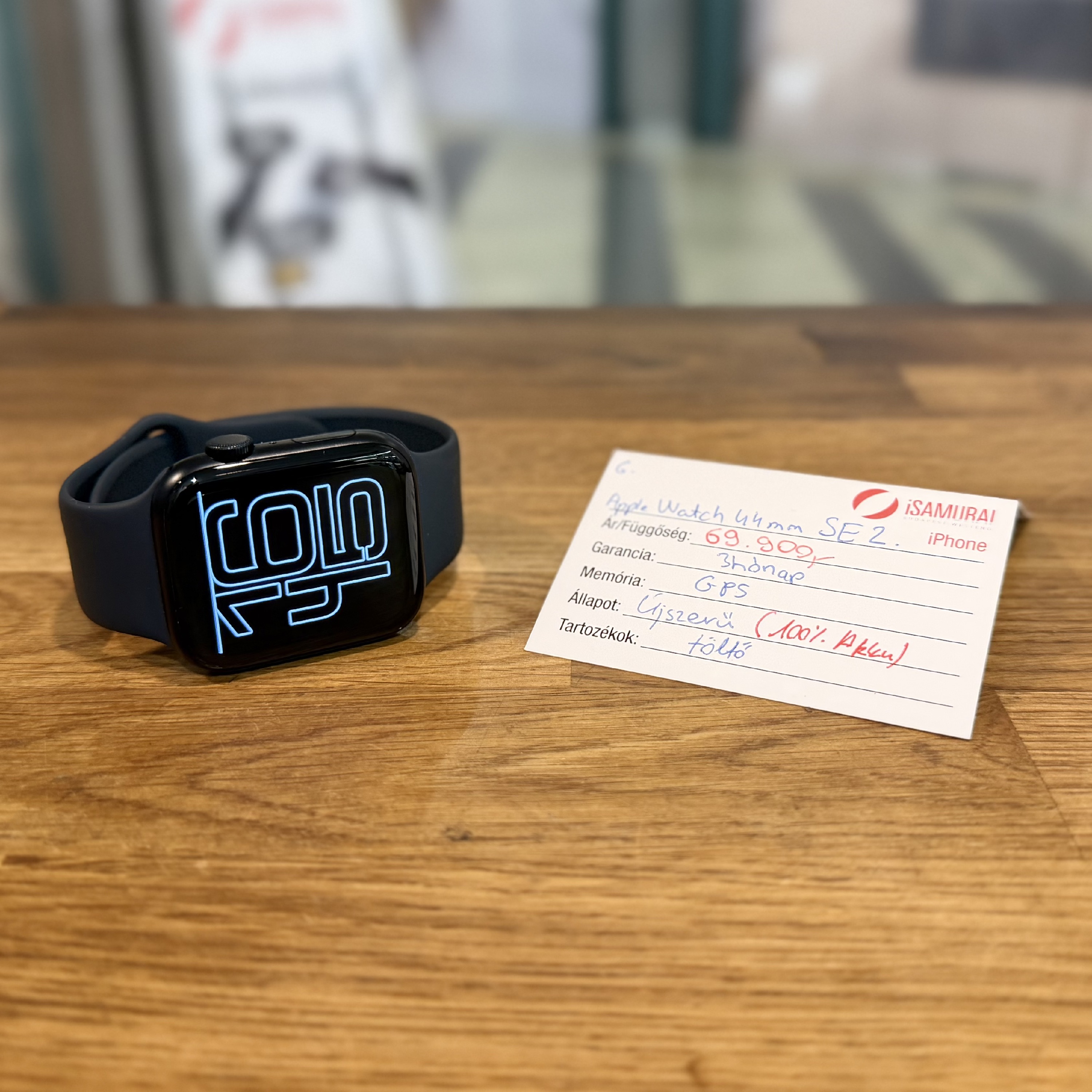 Apple Watch SE - 2nd gen. - 44 mm - GPS - Fekete - 100% akku (6.)