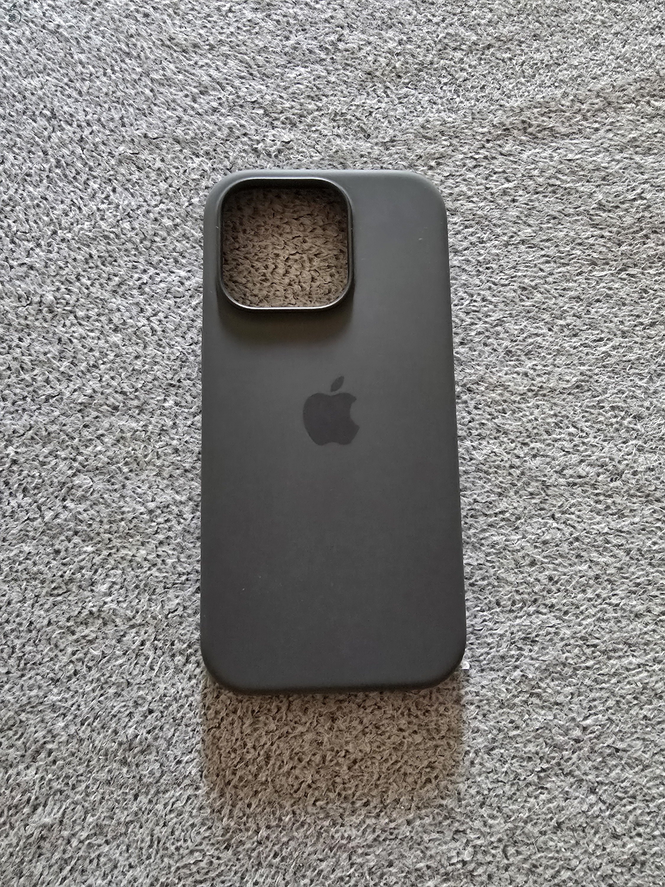VADONATÚJ, felbontott iPhone 16 Pro natúr titán 128 GB számlával, 3 év garanciával 