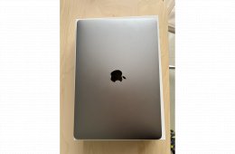 Macbook air M1 13