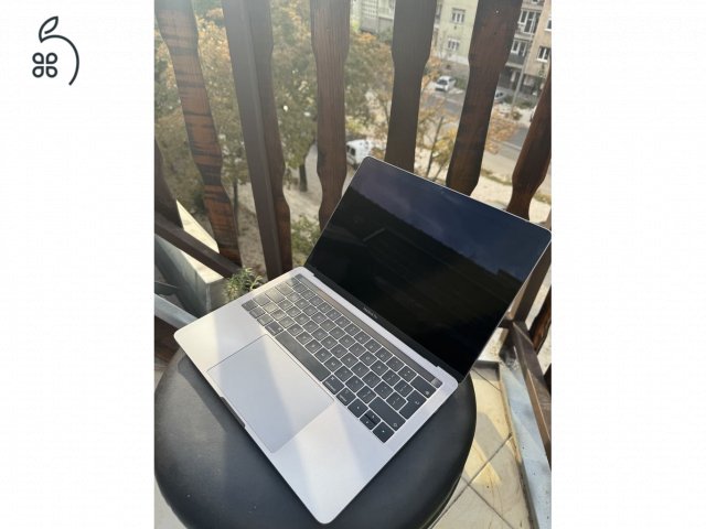 MACBOOK PRO RETINA 2019 TOUCHBAR i5 2,4ghz, 512 SSD, 16GB RAM, INTEL URUS PLUS 655 
