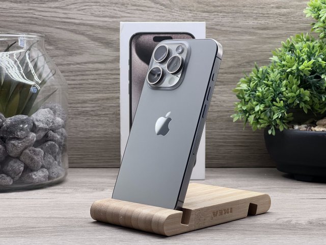 Hibátlan iPhone 15 Pro Natural Titanium 128GB 2 ÉV Garanciával Számlával Aksi 97%