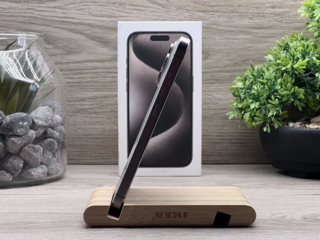 Hibátlan iPhone 15 Pro Natural Titanium 128GB 2 ÉV Garanciával Számlával Aksi 97%